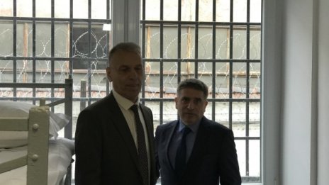 Данаил Кирилов откри нов арест, снима се в килия
