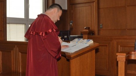 Условна присъда за полицай, убил човек в катастрофа