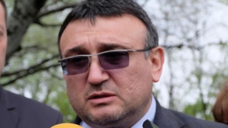 Младен Маринов: Сигурността е скъпа, издирваме Зайков
