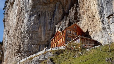 Истински алпийски рай: Скален ресторант Ешер