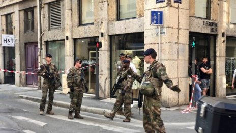 МВнР: Няма данни за пострадали българи в Лион
