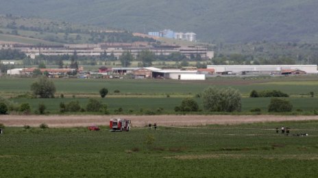 Авиоексперт: 30 часа за подготовка на пилот са малко