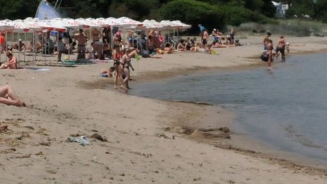 Лято във вторник: Градусите в Централна България стигат 32