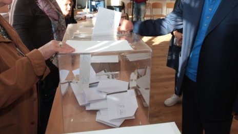 Избирателите ударили шамар на политиците
