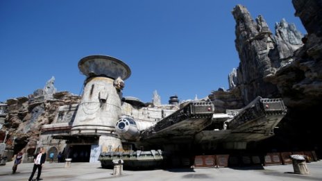 "Дисни" отваря нов тематичен парк, посветен на Star Wars