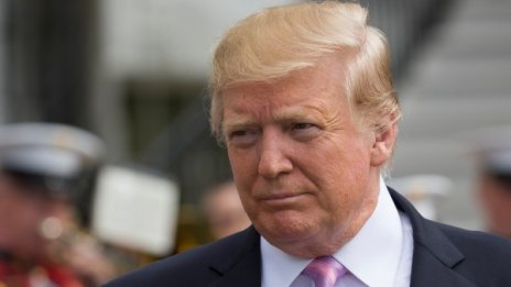 Тръмп въвежда 5% мито за всички стоки от Мексико 