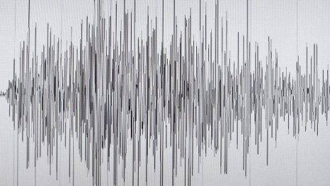 Земетресение с магнитуд 6,4 край Филипините