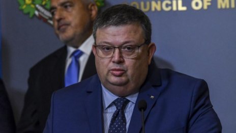 Прокуратурата потвърди: Слави е прав, надписването на субсидиите - незаконно
