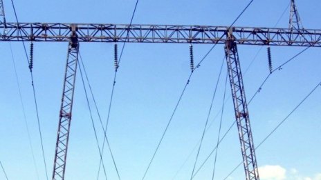 Експерти: Повишаването на цената на тока с 3,5% е нищожно!