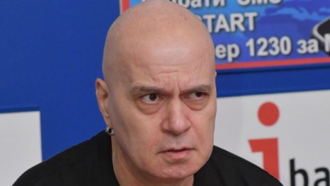 Депутатите се смятали за богоизбрани, а всъщност трябвало да са слуги
