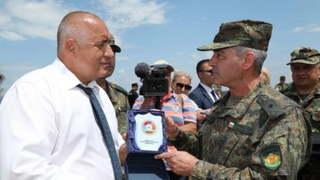 Борисов в Ново село: С F-16 ще пазим небето и на Северна Македония