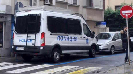 Кило барут, патрони и гранати откриха в с. Цапарево