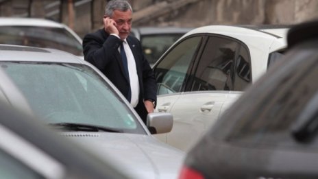 Симеонов ядосан за субсидиите, иска спешен коалиционен съвет