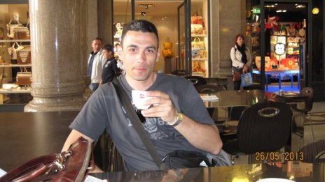 Късо съединение подпалило вагон на влака Варна - София