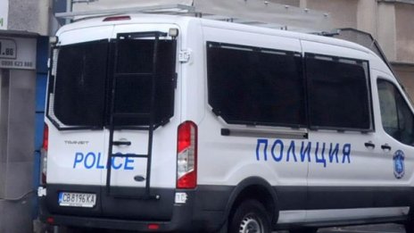 Любовница наръгала мъжа в Пловдив, повдигат й обвинение
