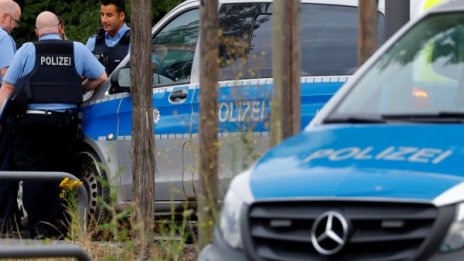 Арестуваха 14-годишен с БГ гражданство, изнасилил млада германка