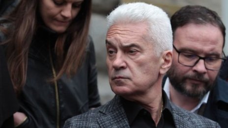 Решението за Сидеров е нищожно! Караянчева да го заличи 