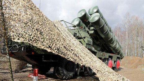 Русия вече доставя системите С-400 на Турция