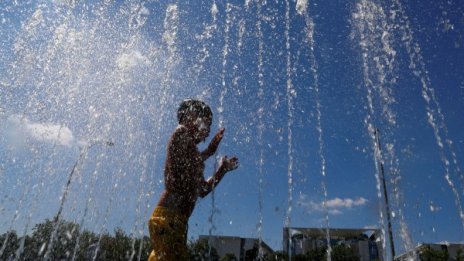 Адска жега в Северозападна Европа, живакът удря 43°C 