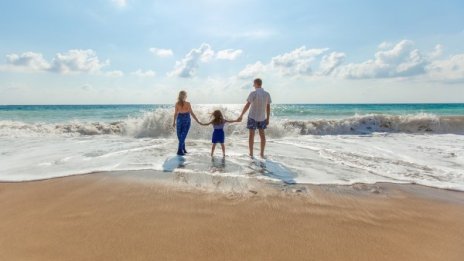 Слънчево, горещо ще е, с температури до 35&deg;С