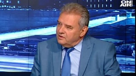 Комунистът Паунов: Народът не вярва на политиците, затова не гласува