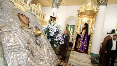 Чудотворната икона "Света Богородица" е в Хасково