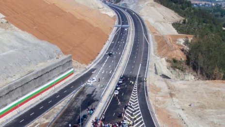 Тол системата тръгва от днес, но само пробно