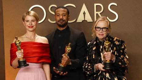 В кадър: Майкъл Б. Джордан, Джеси Бъкли и "Битка след битка" със заслужен триумф на "Оскарите"