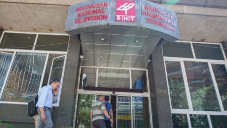 Мейлите за фалшивите бомби са изпратени от чужбина 