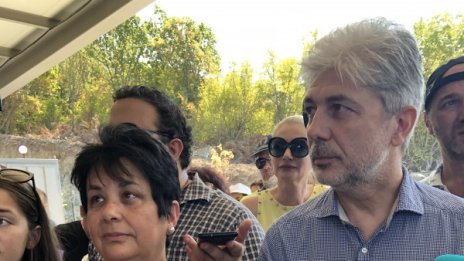 Въпреки протестите в Атия: Събирали боклука по високи стандарти