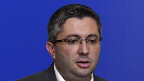 Нанков към Свиленски: Георги, бре чети, Геоги не чете...