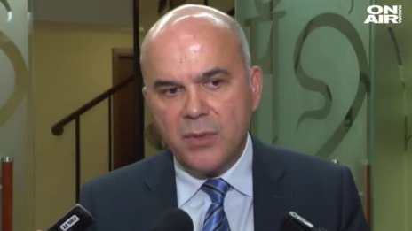 Средната заплата в България расте с 10% годишно