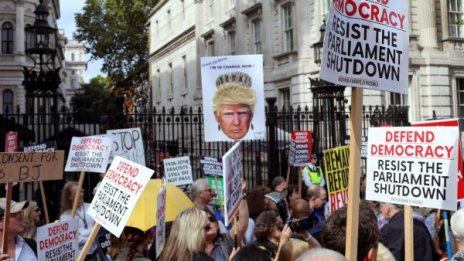 Протести в Лондон: Борис Джонсън, засрами се!