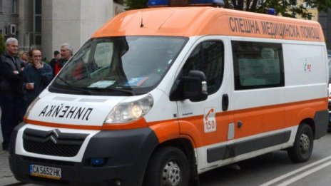 59-годишен почина в колата си на кръстовище в Бургас