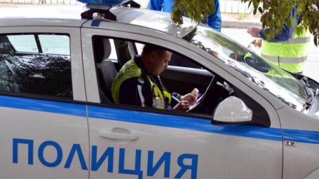 Спипаха шофьор без книжка, подкарал кола с чужди номера