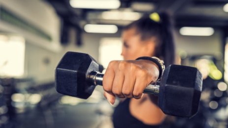 Защо да тренирате с тежести?