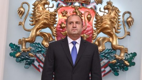 Радев: Подкрепа за Македония, но не за сметка на българската идентичност