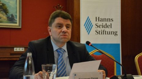 ГЕРБ: Нужно е обяснение от съда по случая с Полфрийман
