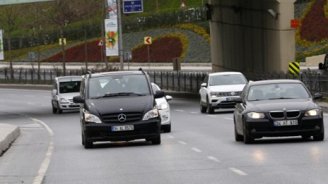 Солени глоби за пушене в автомобилите в Турция