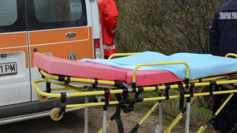 60-годишен е намерен мъртъв в селска къща
