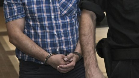 Мъж получи 10 месеца затвор за нападение над полицай
