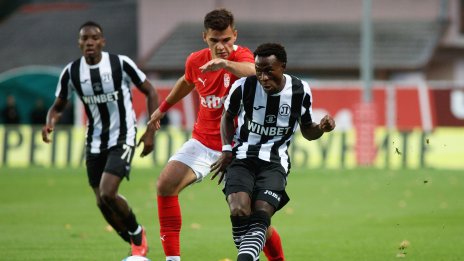 ЦСКА 1948 разгроми с пет гола Локо Пловдив на Лаута