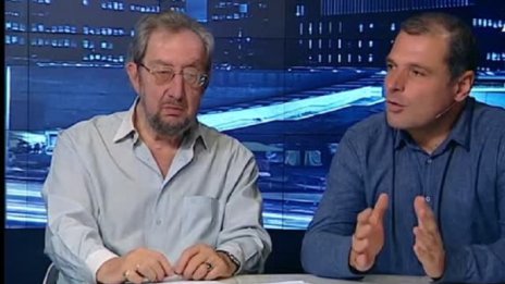 Каква е разликата между Фандъкова и Манолова? 