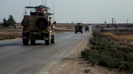 Сирийски и турски части в сблъсъци край Рас ал Айн