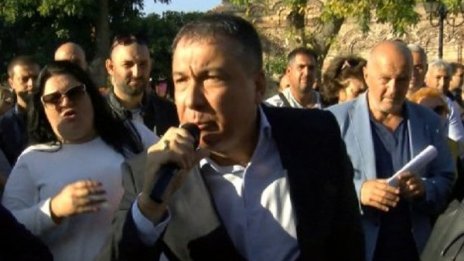 Прецедент в Несебър: Кметът арестант полага клетва
