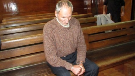 Шофьорът, убил дете в Русе: Бабата да го е държала!