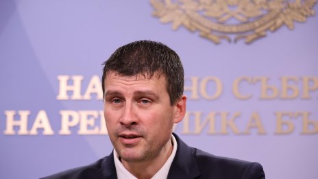 МЕЧ ще внесе вот на недоверие срещу кабинета „Желязков”