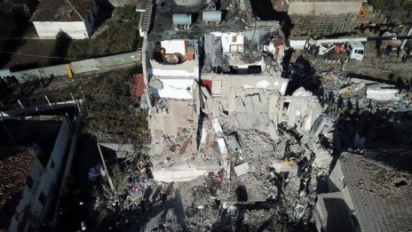 ЕС готов да помогне на Албания след земетресението