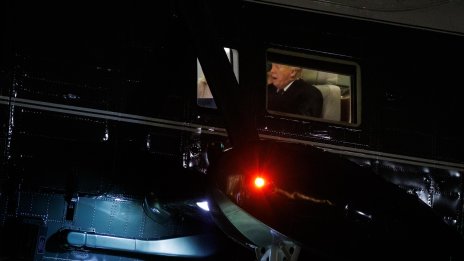 Граждански самолет е прехванат до имението на Тръмп във Флорида