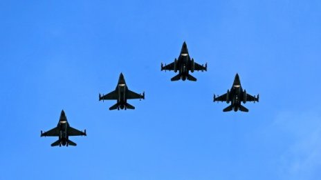  Румъния купува още пет F-16 втора ръка от Португалия